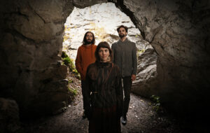 Koncert glasbene skupine Širom na prostem