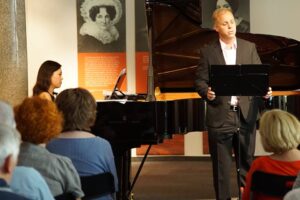 Koncert slovenskega tenorista na festivalu Lunchkoncert — The last Rose of Summer