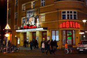 Predvajanje filmov režiserja Vinka Möderndorferja